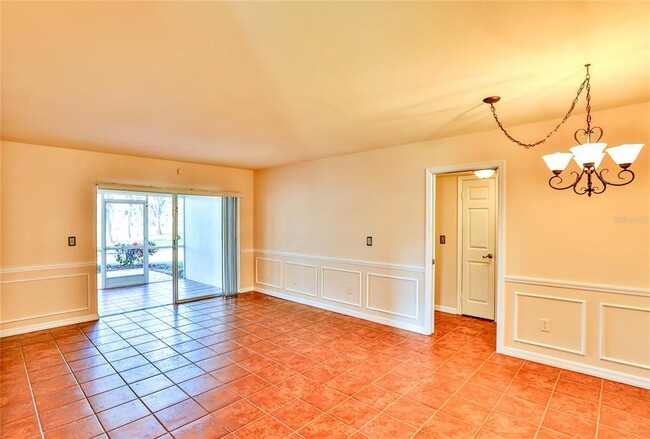 Foto del edificio - 10374 Carrollwood Ln