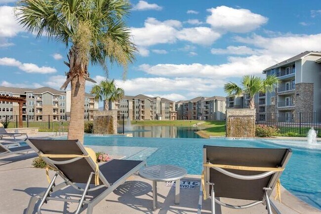 Foto del edificio - 7315 Spring Cypress Rd