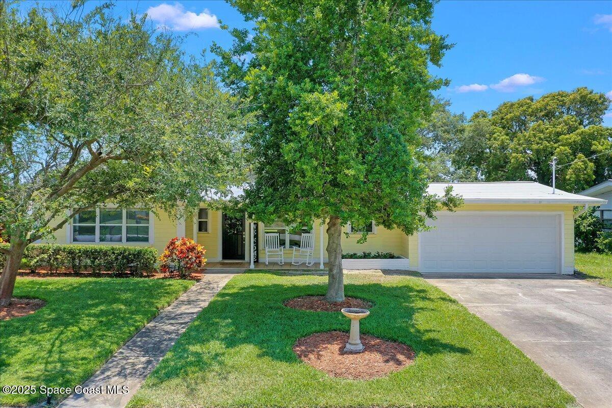 Foto principal - 453 Dolphin St