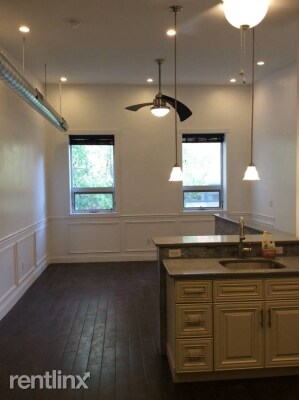 Foto del edificio - 138 S 11th St