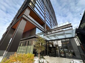 Building Photo - 225 N Elizabeth St