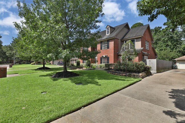 Foto del edificio - 3603 Rock Springs Dr