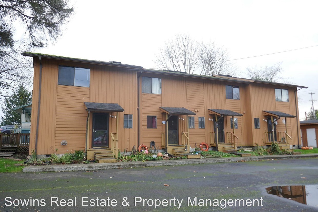 581581 Nehalem Ave, Astoria, OR 97103 Room for Rent in Astoria, OR