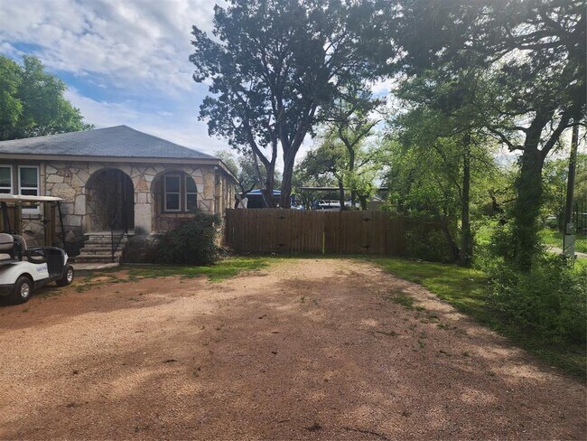 Building Photo - 15801 Fm 2769