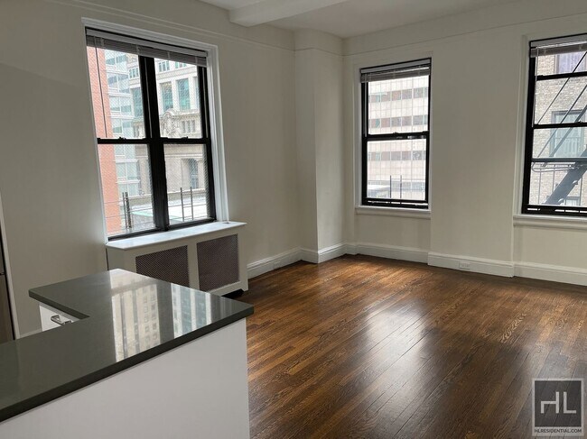 Foto del edificio - EAST 46 STREET