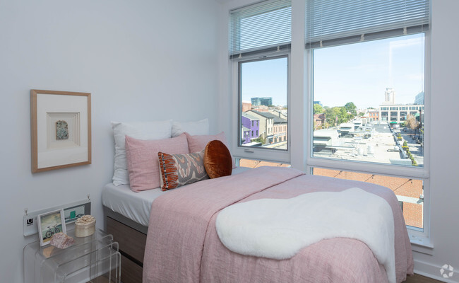 Furnished Bedroom - Wheelhouse Co-Living