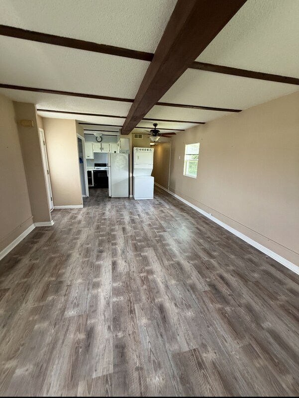 Foto del edificio - 2871 Edgewood Rd