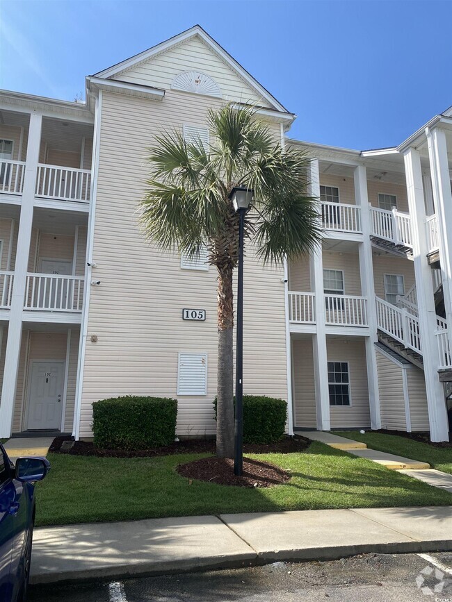 Building Photo - 105 Fountain Pointe Ln