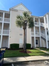 Building Photo - 105 Fountain Pointe Ln