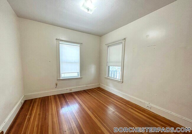 Foto del edificio - 74 Romsey St