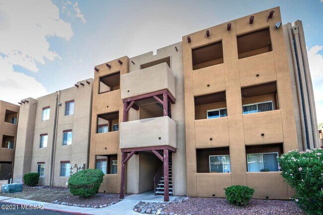 Foto del edificio - 1810 E Blacklidge Dr