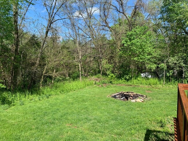 Building Photo - 3605 W Woodyard Rd