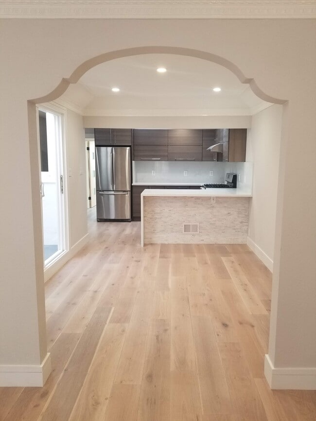 Dining Area - 1887 24th Ave