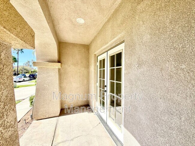Building Photo - 37961 Veranda Way