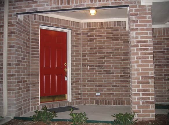 Front Door - 608 Fleming St