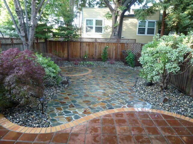 Building Photo - 24 Tyrella Ct