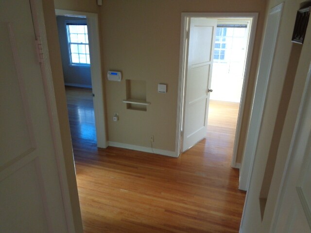 Foto del edificio - 4229 McClung Dr