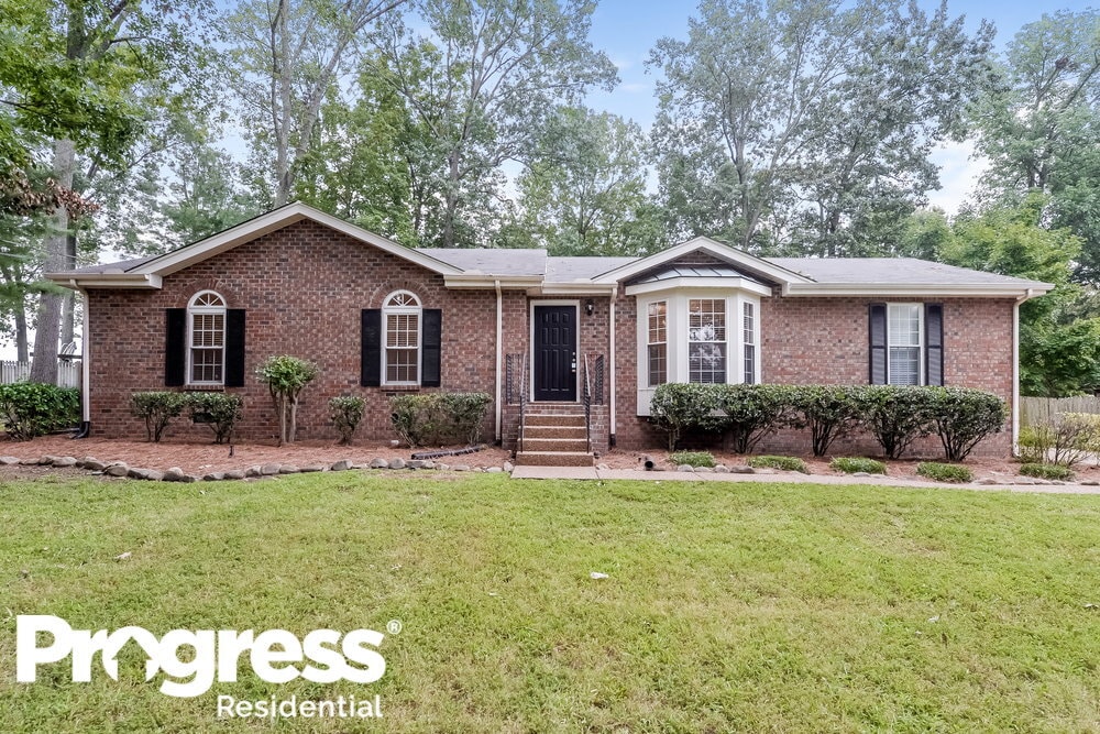 218 Lakeside Park Dr, Hendersonville, TN 37075 House for Rent in