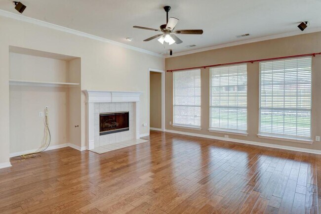 Foto del edificio - 4604 Gladiola Ln