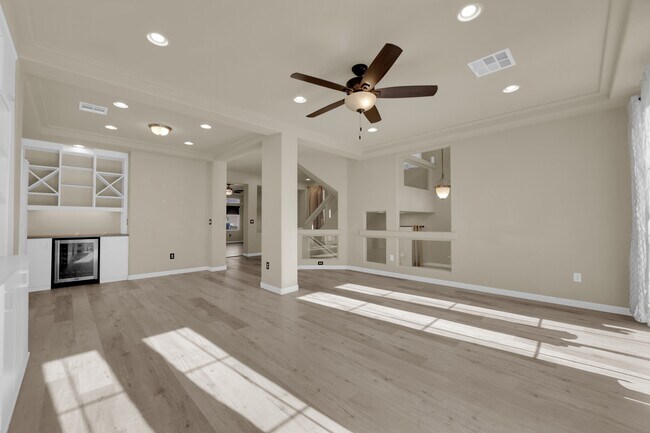 Foto del edificio - 5430 Holding Ave