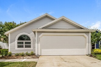 Building Photo - 520 Portland Cir