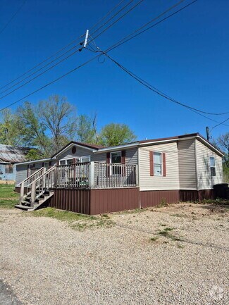 Building Photo - 7824 2nd St