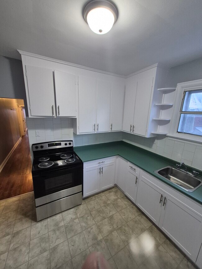 Photo du bâtiment - 327 Somerset St E