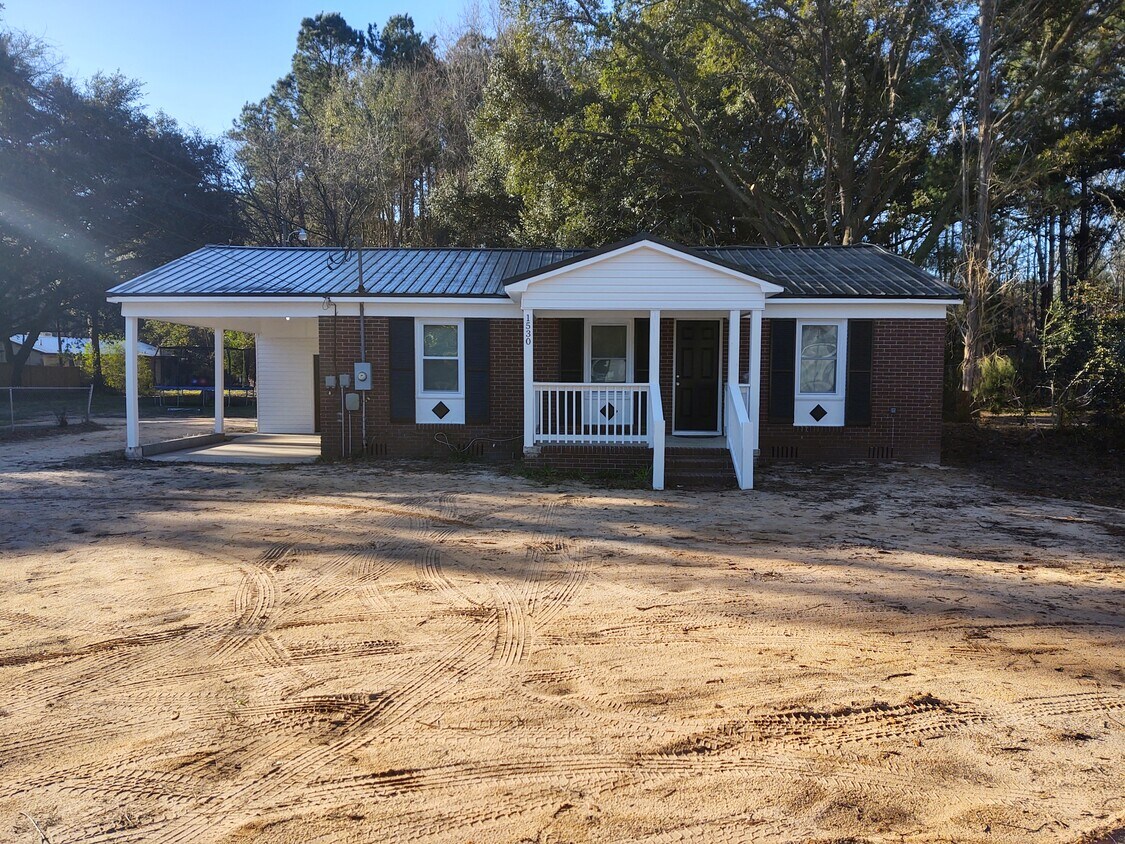 Front of house - 1530 Hampton St