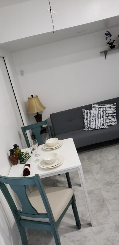 Foto del edificio - 8846 NW 27th St