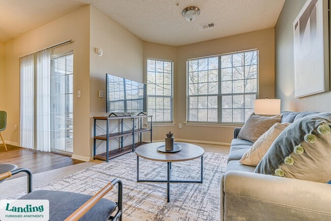 Foto del edificio - 7865 Grove Ct W