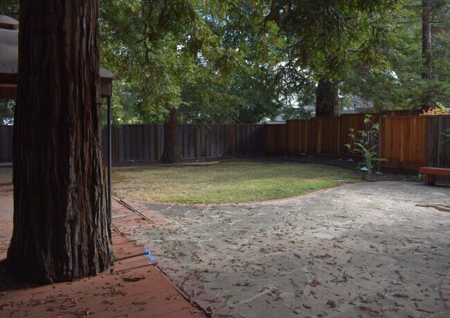 Foto del edificio - 4173 El Camino Real