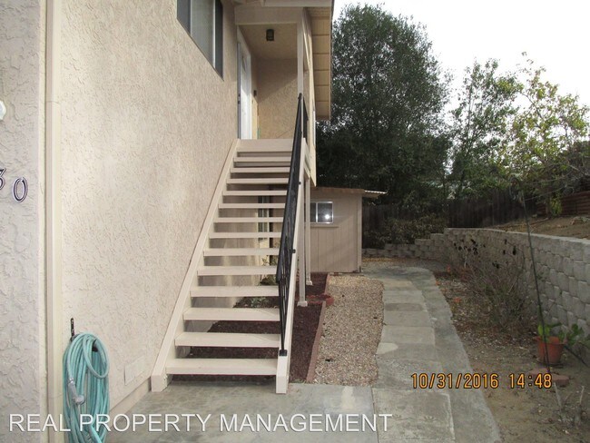 Building Photo - 730 Hideaway Ter