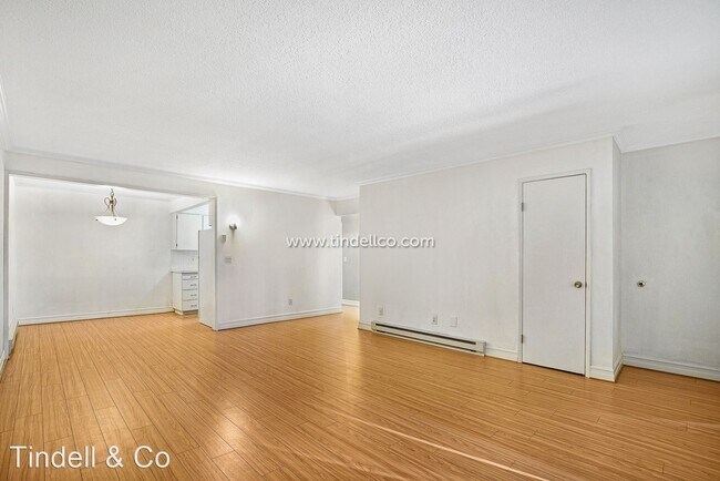 Building Photo - 3 br, 2 bath House - 1751 NE Clackamas Street