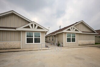Building Photo - 2205 Multi National