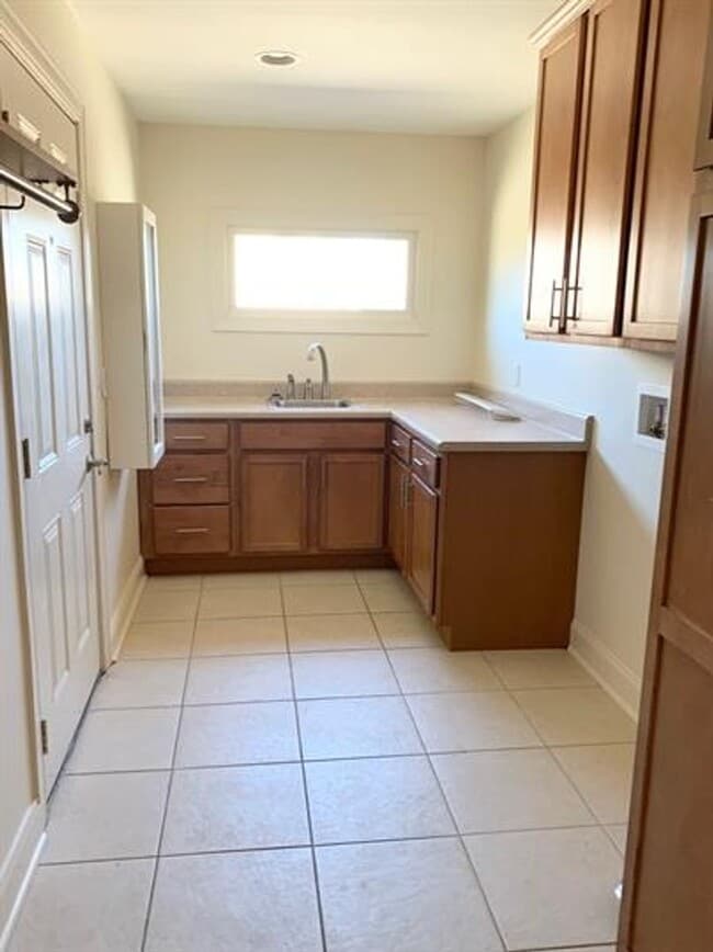 Foto del edificio - Your Dream Home Awaits in Huntsville's Medical District!