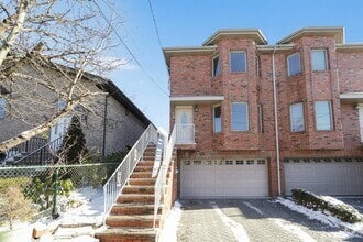Building Photo - 530A 1st St