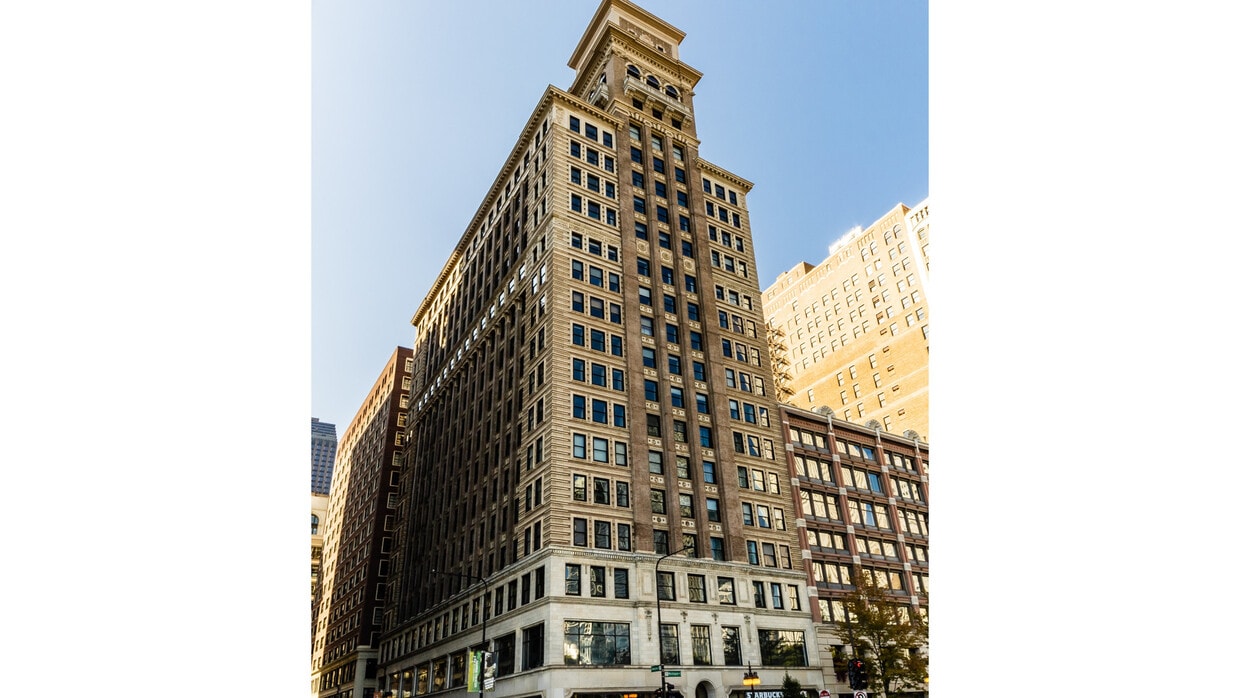 Primary Photo - 6 N Michigan Ave