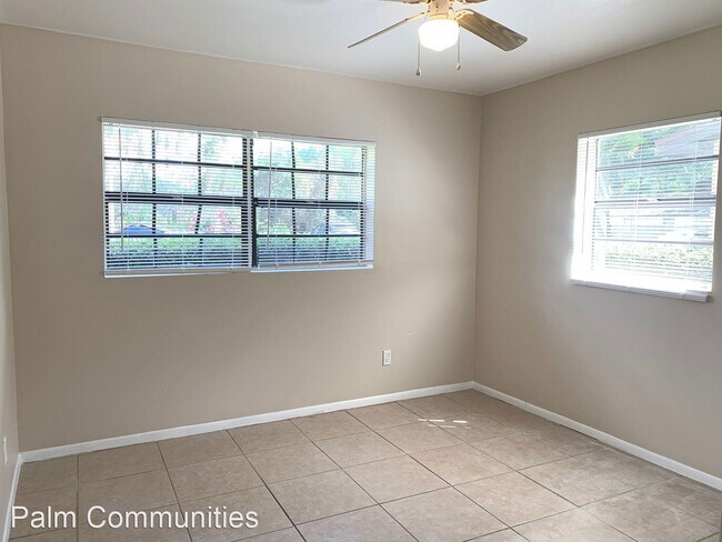 Foto del edificio - 207 N Pinewood Ave