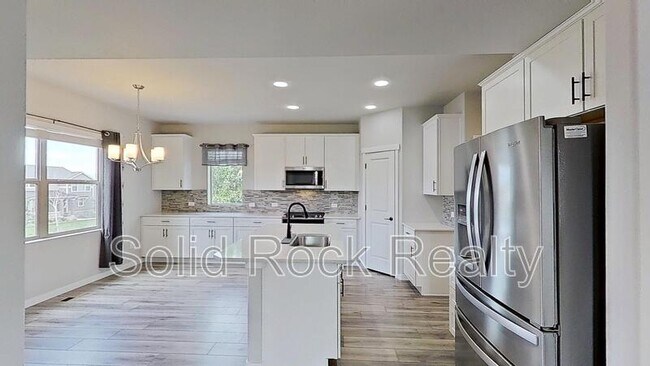 Foto del edificio - 7621 Red River Wy