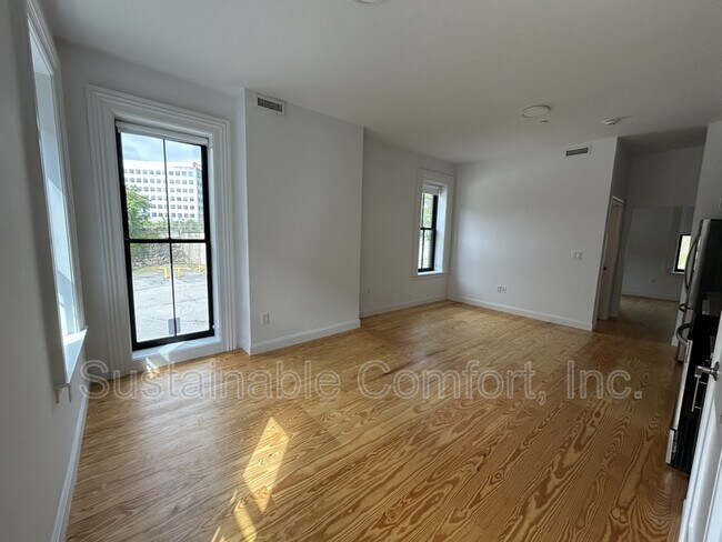 Foto del edificio - 205 Summer St