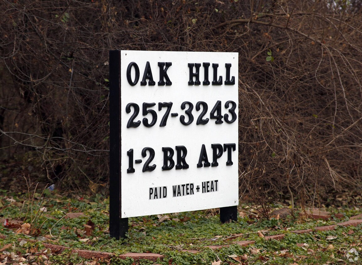 Foto del edificio - Oak Hill Apartments