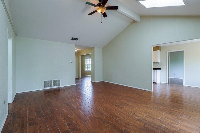 Foto del edificio - 3510 Oak Creek Dr