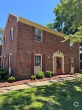 Building Photo - 401 Advocate Ct