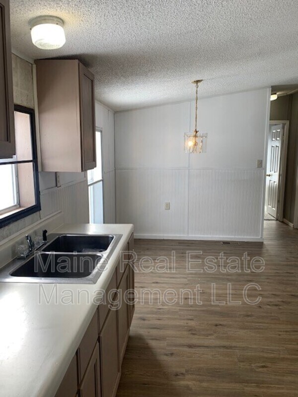 35 Killdeer Dr, Unity, ME 04988 House Rental in Unity, ME