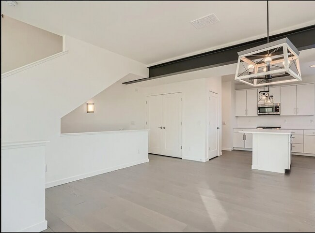 Foto del edificio - 8711 E Hampden Ave