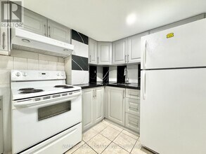 Building Photo - 94 Reed Dr