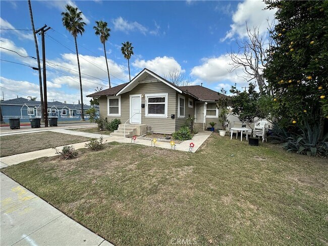 Foto del edificio - 633 W Maple Ave