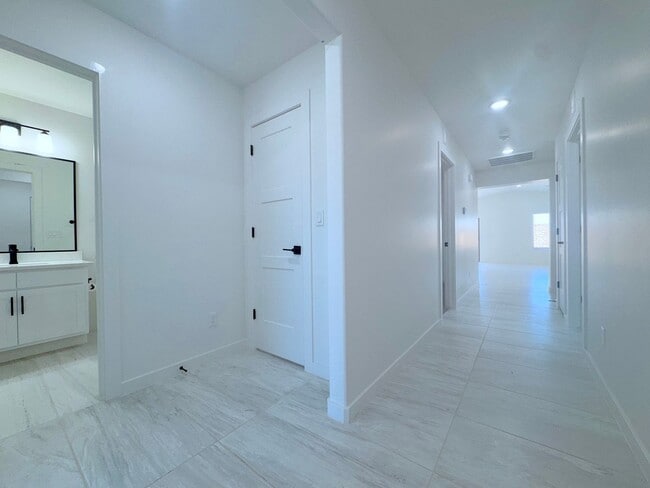 Building Photo - East El Paso 3bed/2bath Refrig A/C New Home!