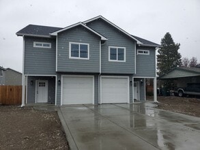 Building Photo - 1601 E 3rd Ave