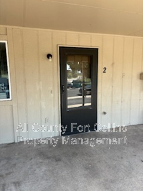 Building Photo - 1716 Erin Ct